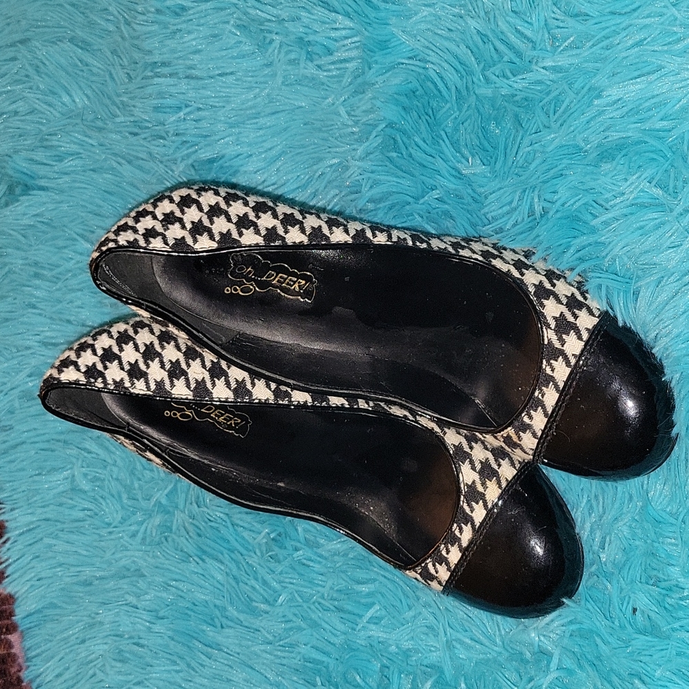 Oh Deer! Houndstooth Patent Heels Size 8